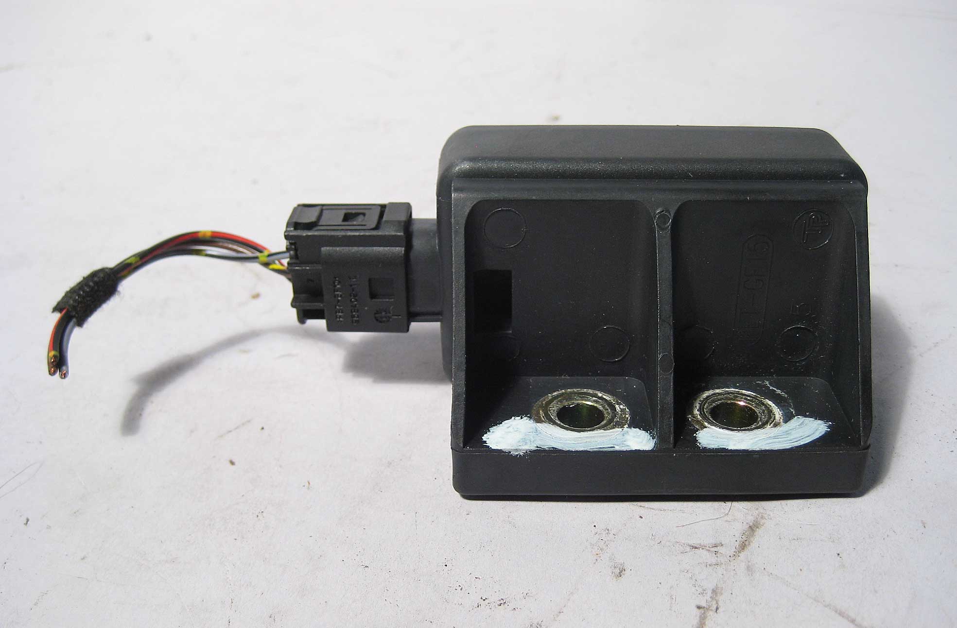 BMW E46 Z3 ABS DSC Speed Yaw Rotational Inertial Sensor 20012002 USED OEM eBay