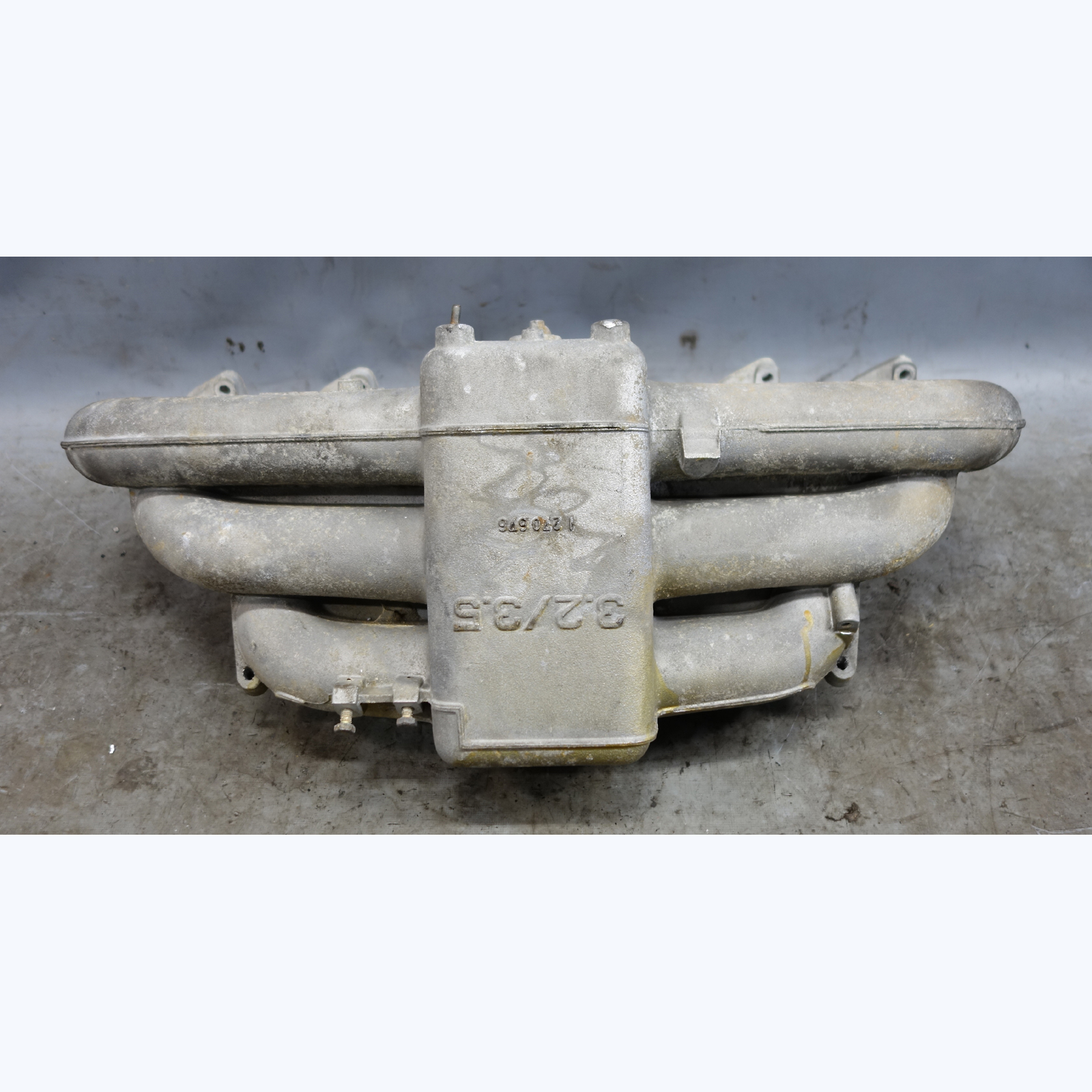 BMW M30 3.2L 3.5L 6Cyl Aluminum Intake Manifold 19821988 USED OEM eBay