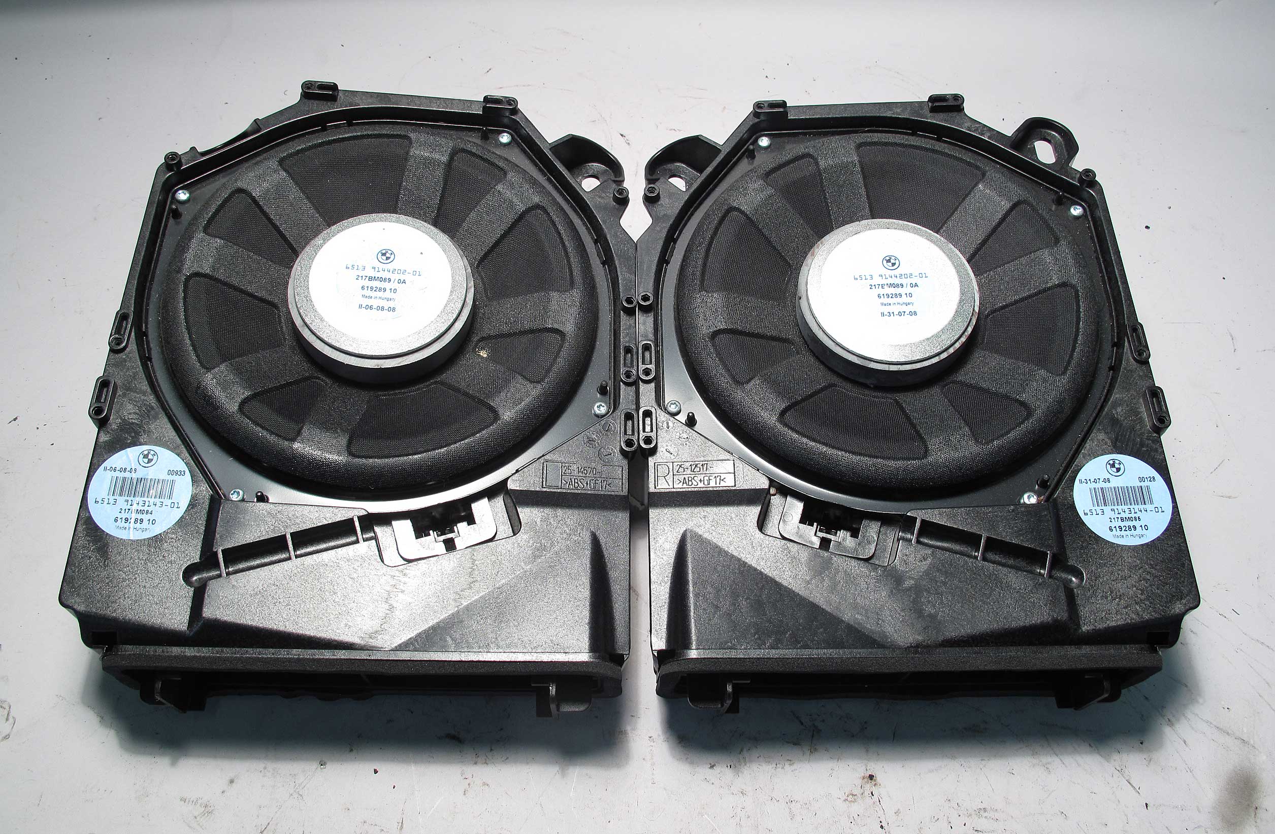 BMW 3Series 1Series Hifi Subwoofer Speaker Pair OEM 20082013 E90 E92