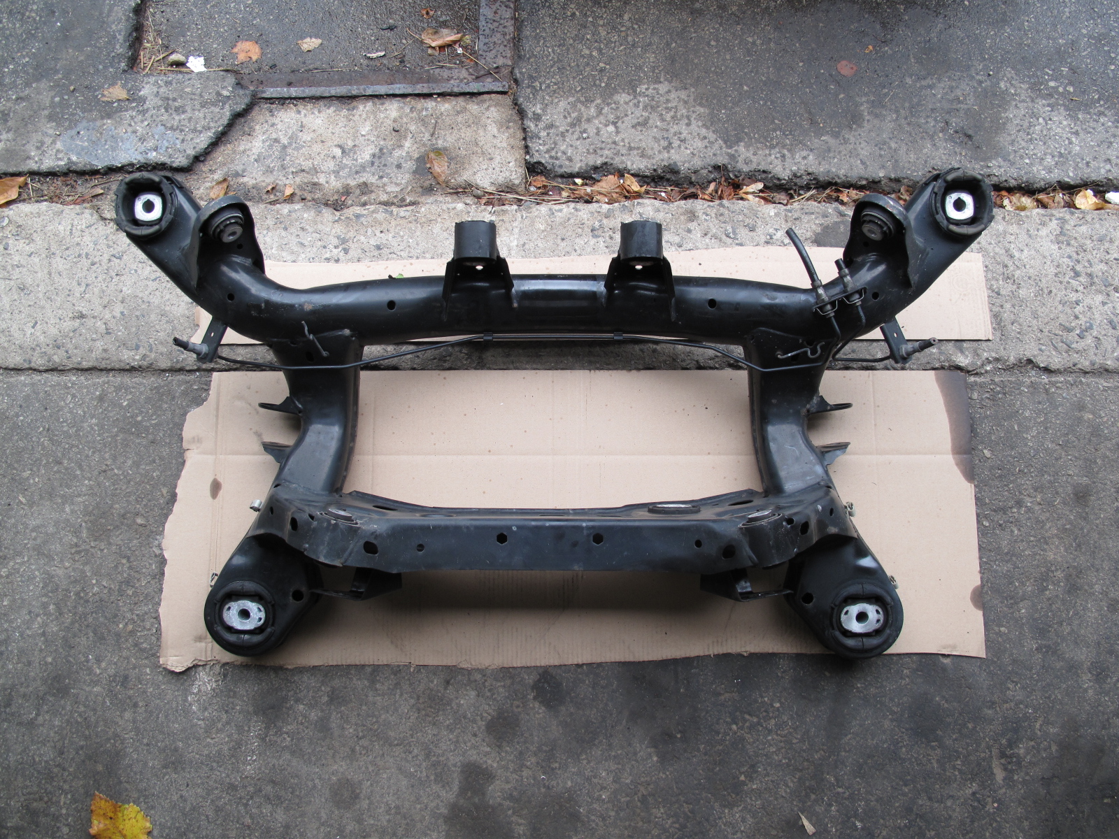 BMW E90 E92 E82 E88 1Series Rear Axle Carrier Subframe Cross Member