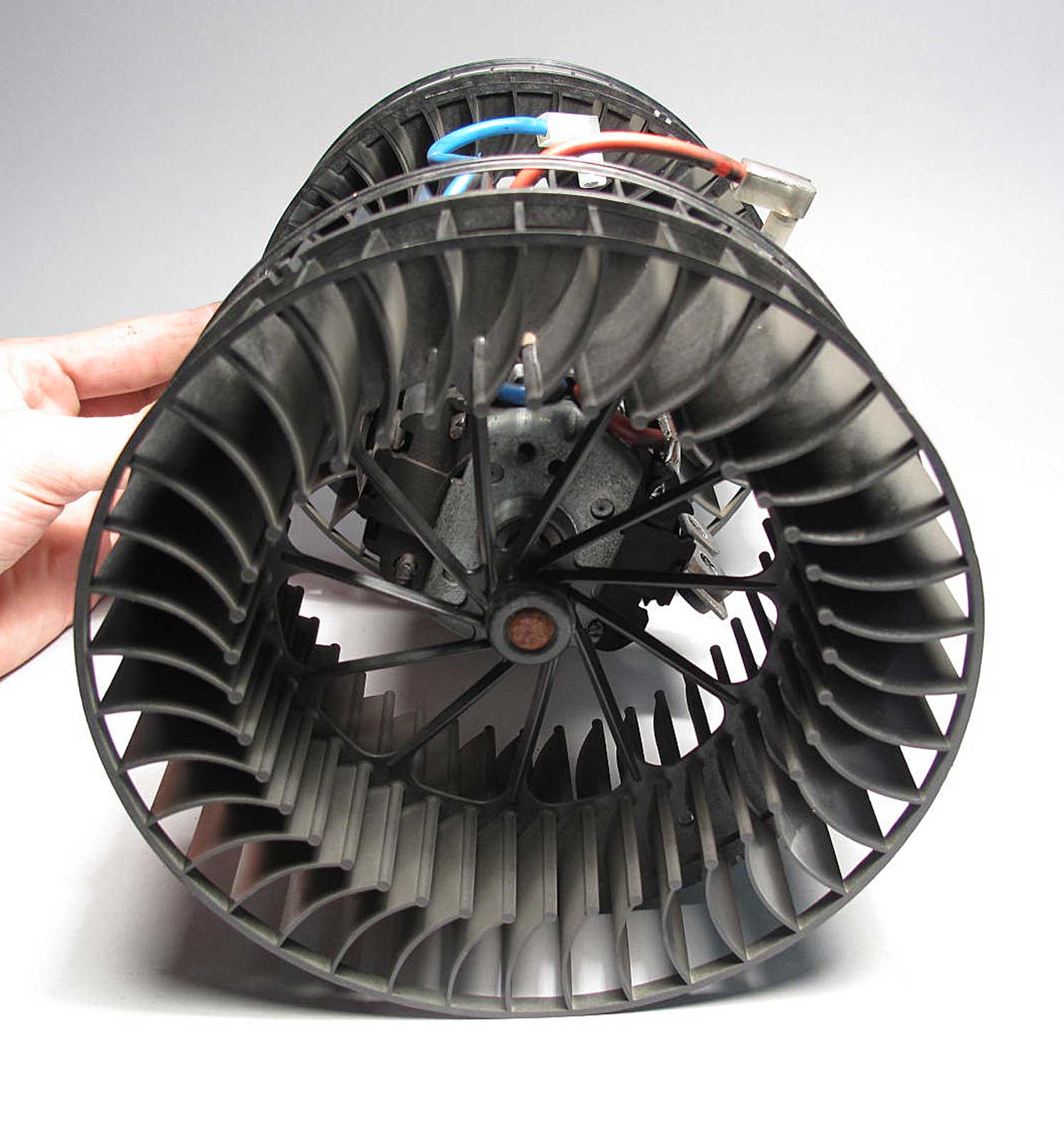 BMW E38 7Series HVAC Heater AC Blower Fan Motor 19952001 USED OEM eBay