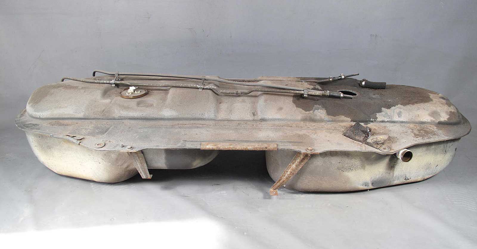 BMW E30 3Series Late Model Metal Gas Fuel Tank 19881993 325is USED