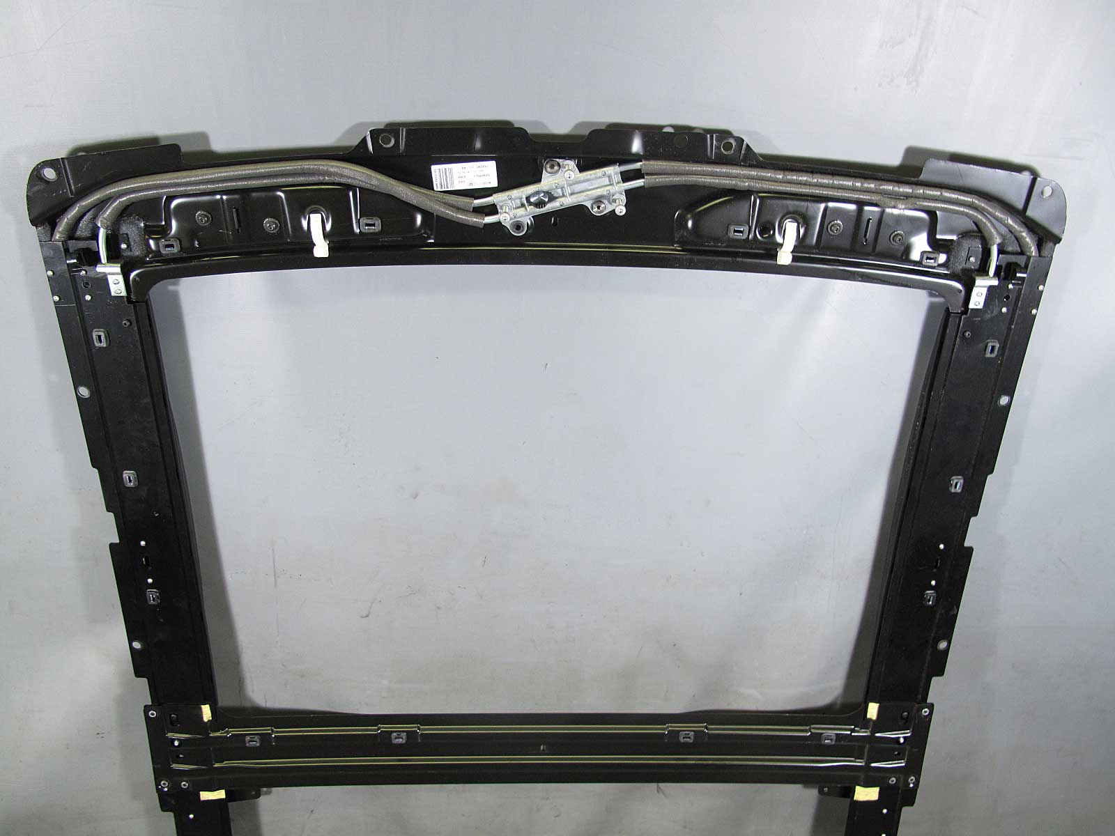 BMW E63 6Series Coupe Sunroof Moonroof Sliding Cassette Frame 2004