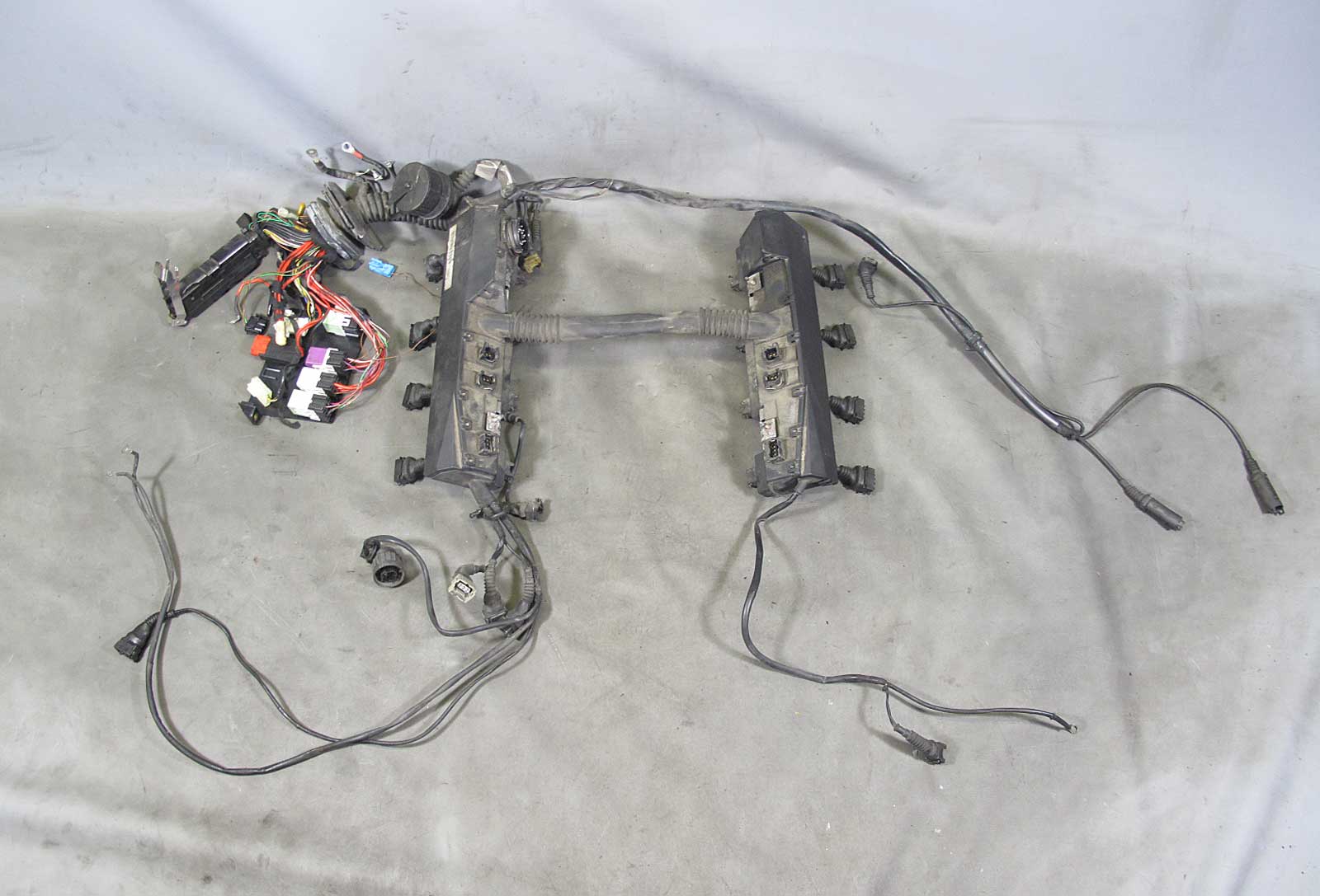1994-1995 BMW E34 530i 540i M60 V8 Engine Wiring Harness for Manual Transmission